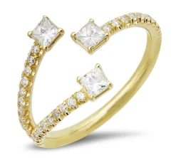 3 Stone Diamond Ring