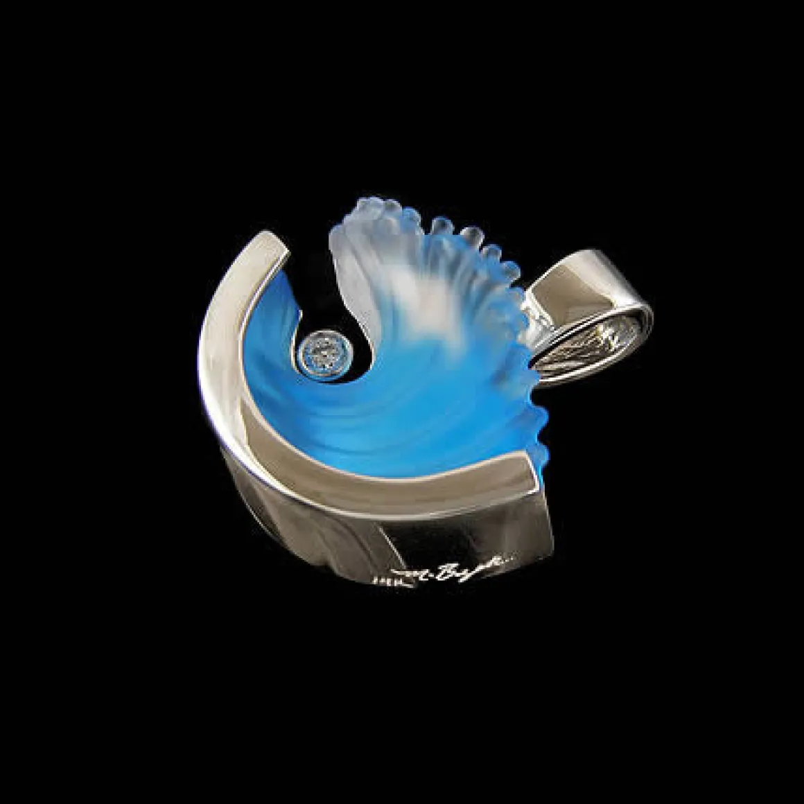 14K White Gold Medium Wave Pendant with Diamond