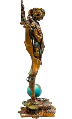 Man dot Earth Medium