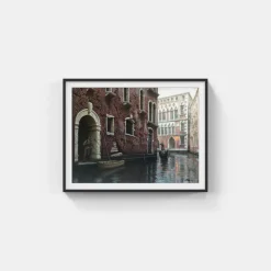 THE WONDERS OF VENICE